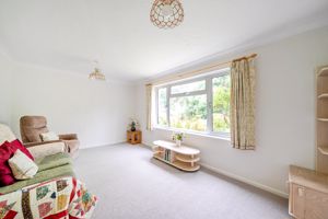 Living Room- click for photo gallery